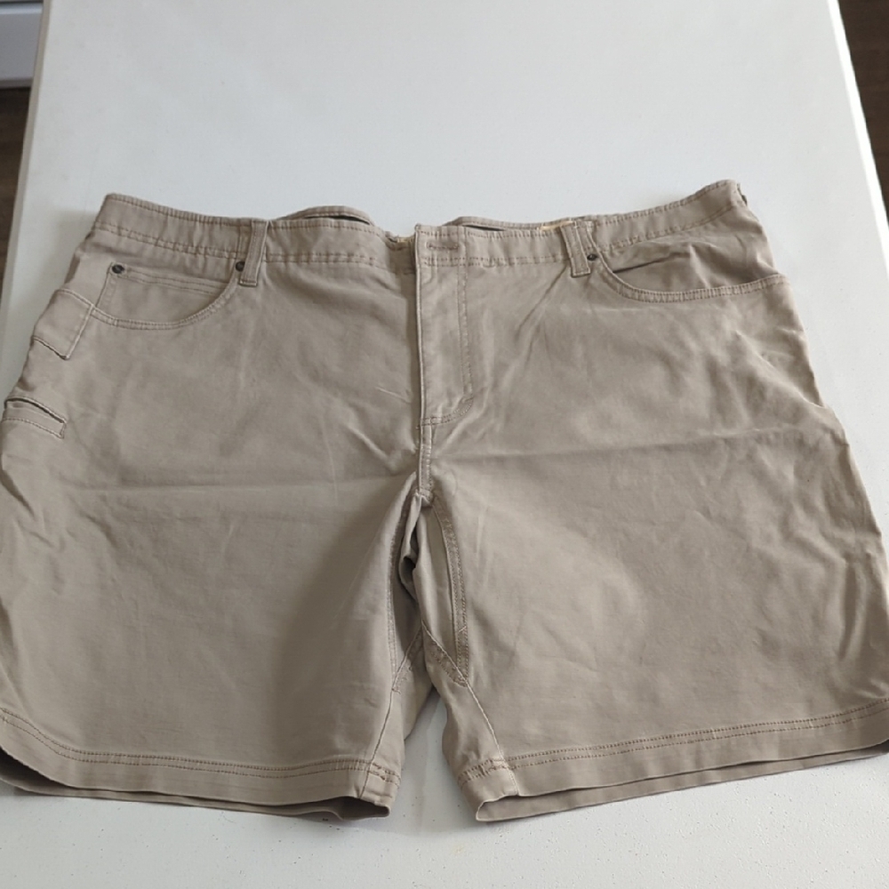 RedHead Men's Khaki Flat Front Shorts 46 New With Tags!!!